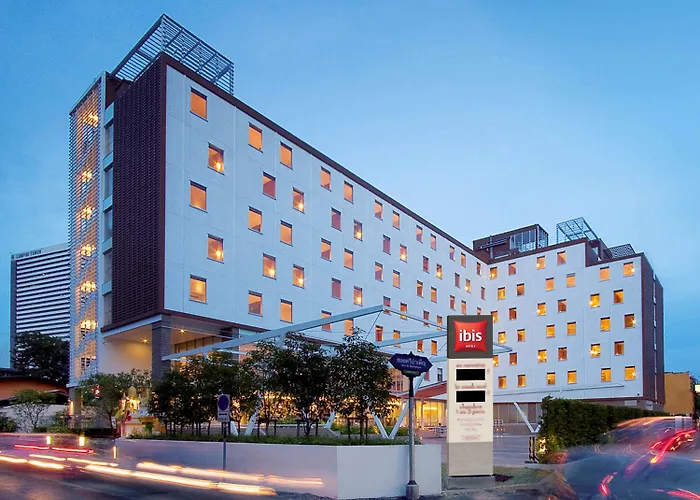 Ibis Sathorn - SHA Extra