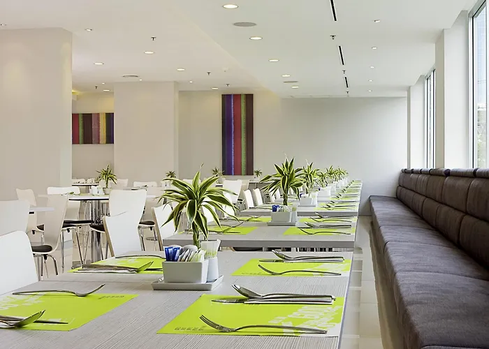 Ibis Sathorn - SHA Extra